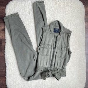 Abercrombie & Fitch Sleeveless Utility Jumpsuit